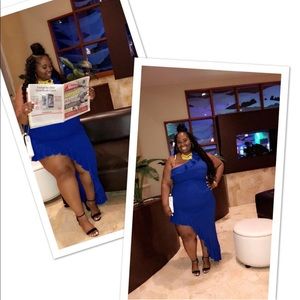 Plus size off shoulder dress / strapless